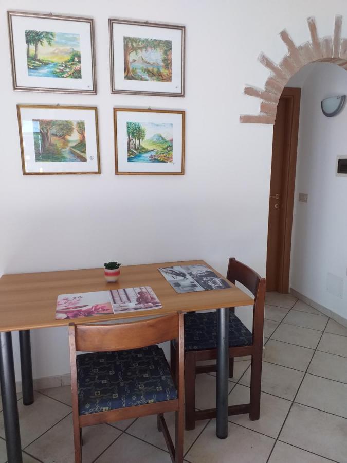 B&B Las Vegan Cles Luaran gambar