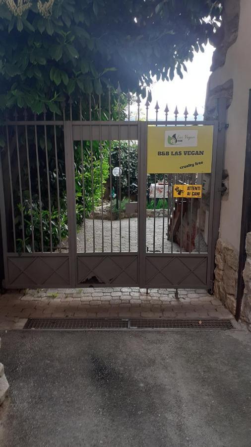 B&B Las Vegan Cles Luaran gambar